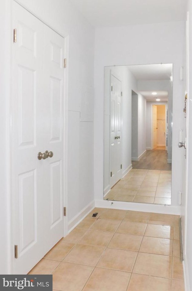 11601 Stoneview Sq, Herndon, VA 20191-2968