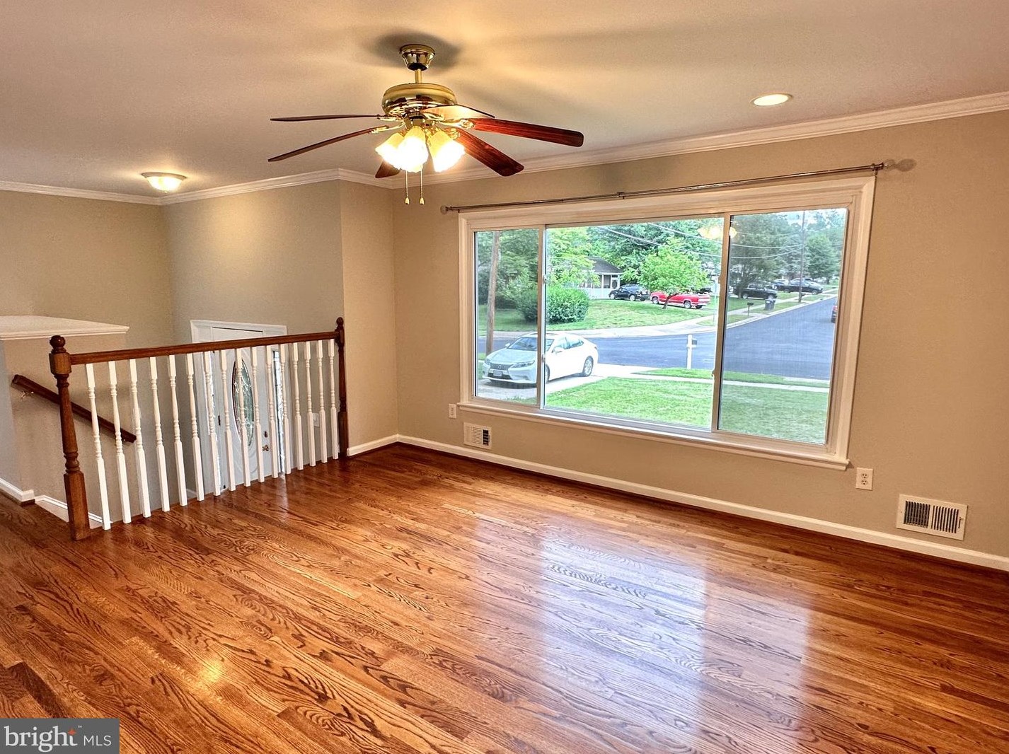 7506 Pollen St, Lorton, VA 22079
