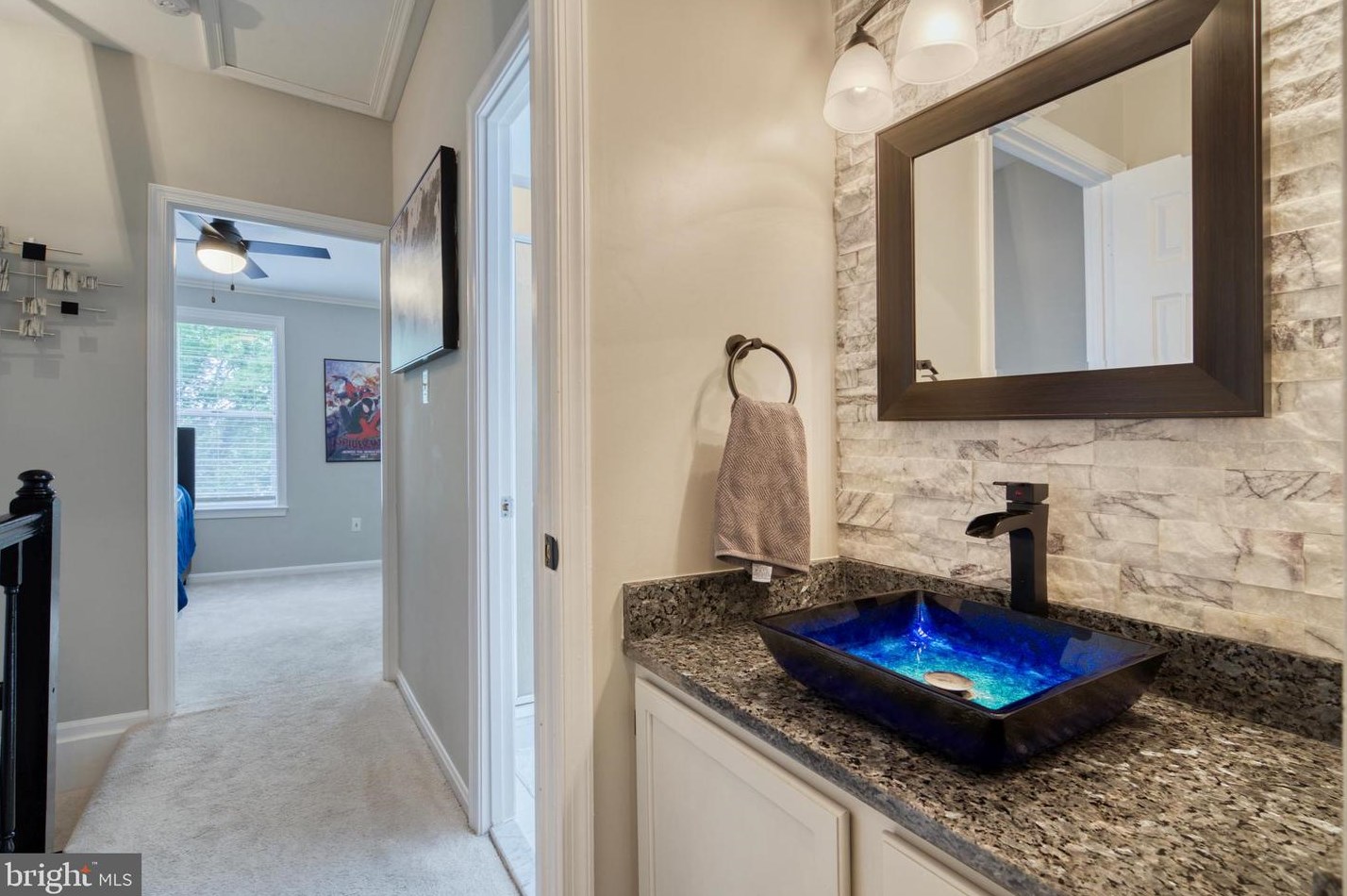 6113 Liverpool Ln, Alexandria VA 22315-4720 exterior