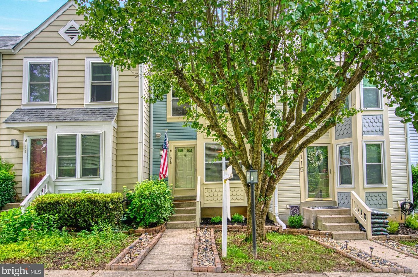 6113 Liverpool Ln, Alexandria VA 22315-4720 exterior
