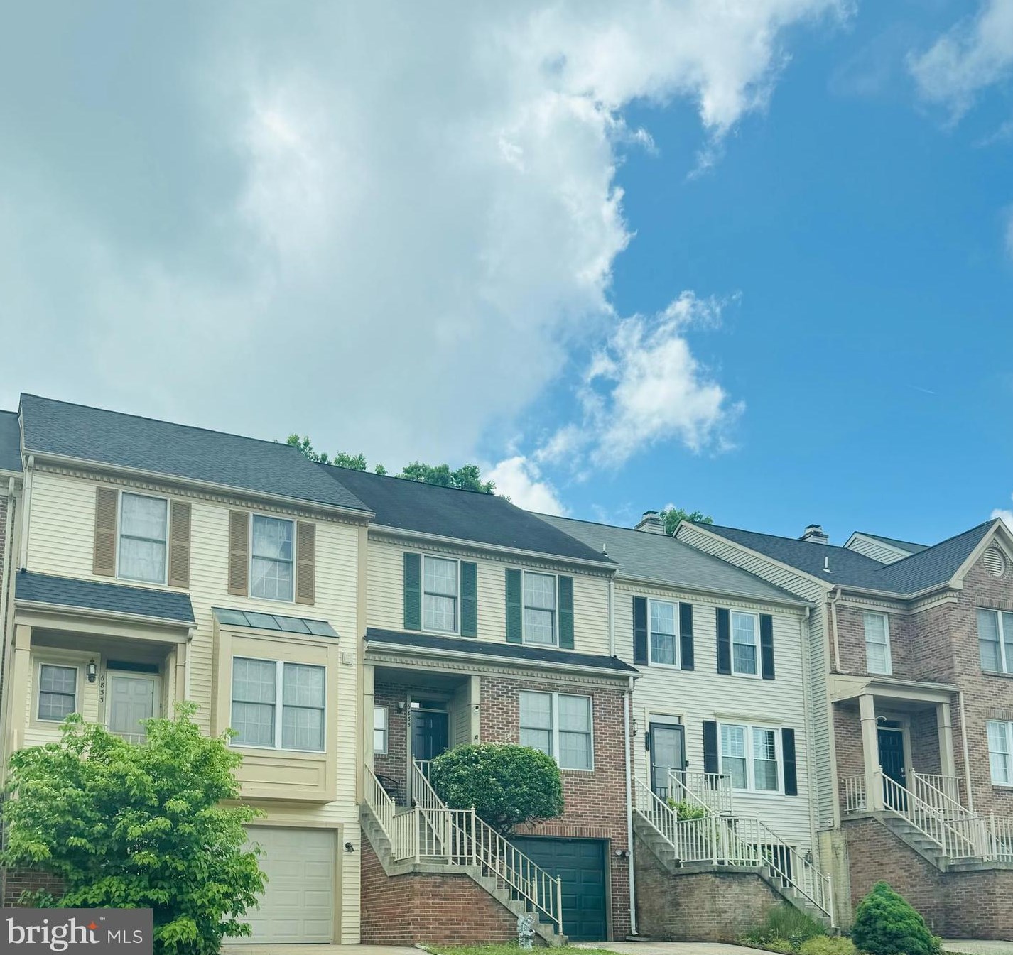 6835 Malton Ct, Centreville, VA 20121