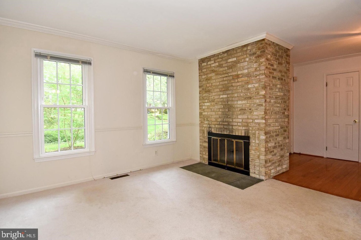 9600 Blincoe Ct, Springfield VA  22015-3107 exterior