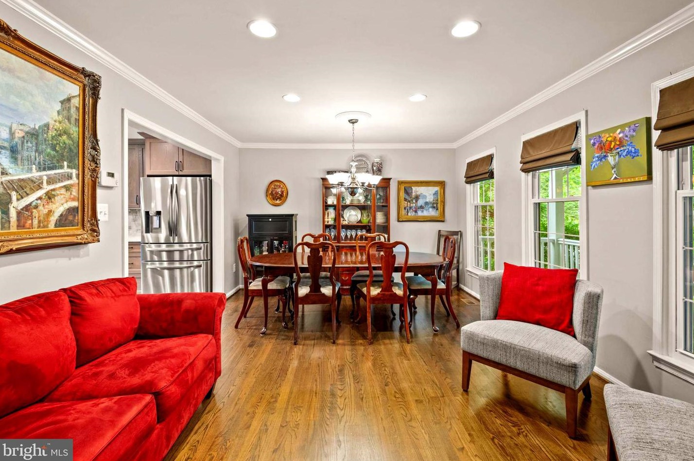 6211 Gentle Ln, Alexandria VA 22310-2260 exterior