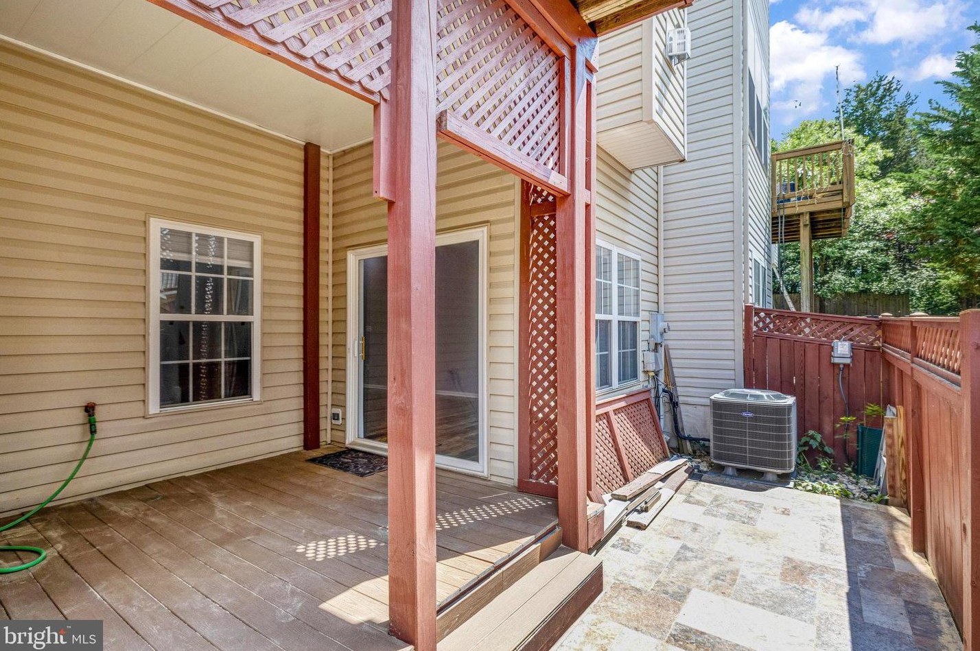 13565 Cedar Run Ln, Herndon VA 20171-3263 exterior