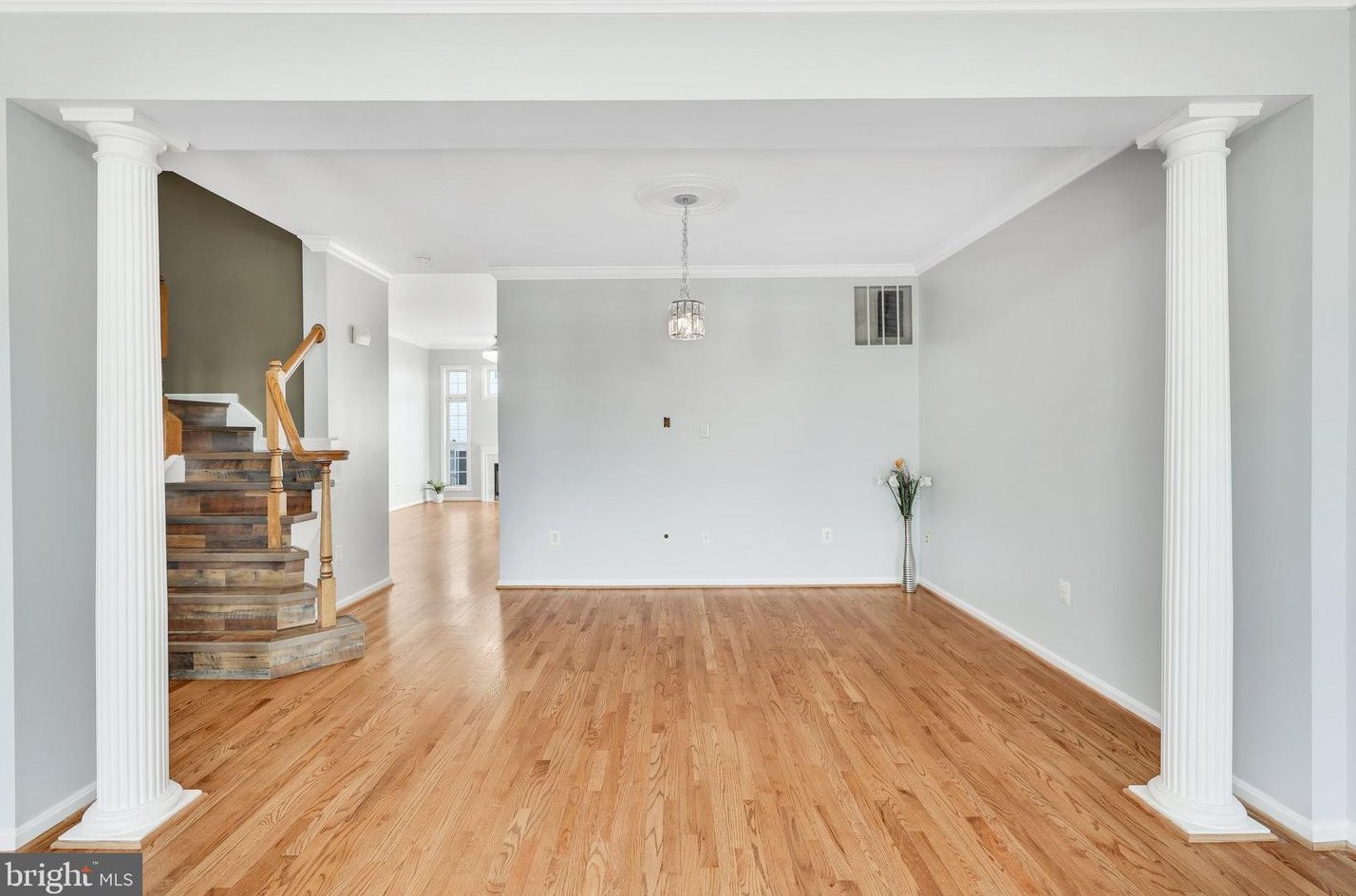 13565 Cedar Run Ln, Herndon VA 20171-3263 exterior