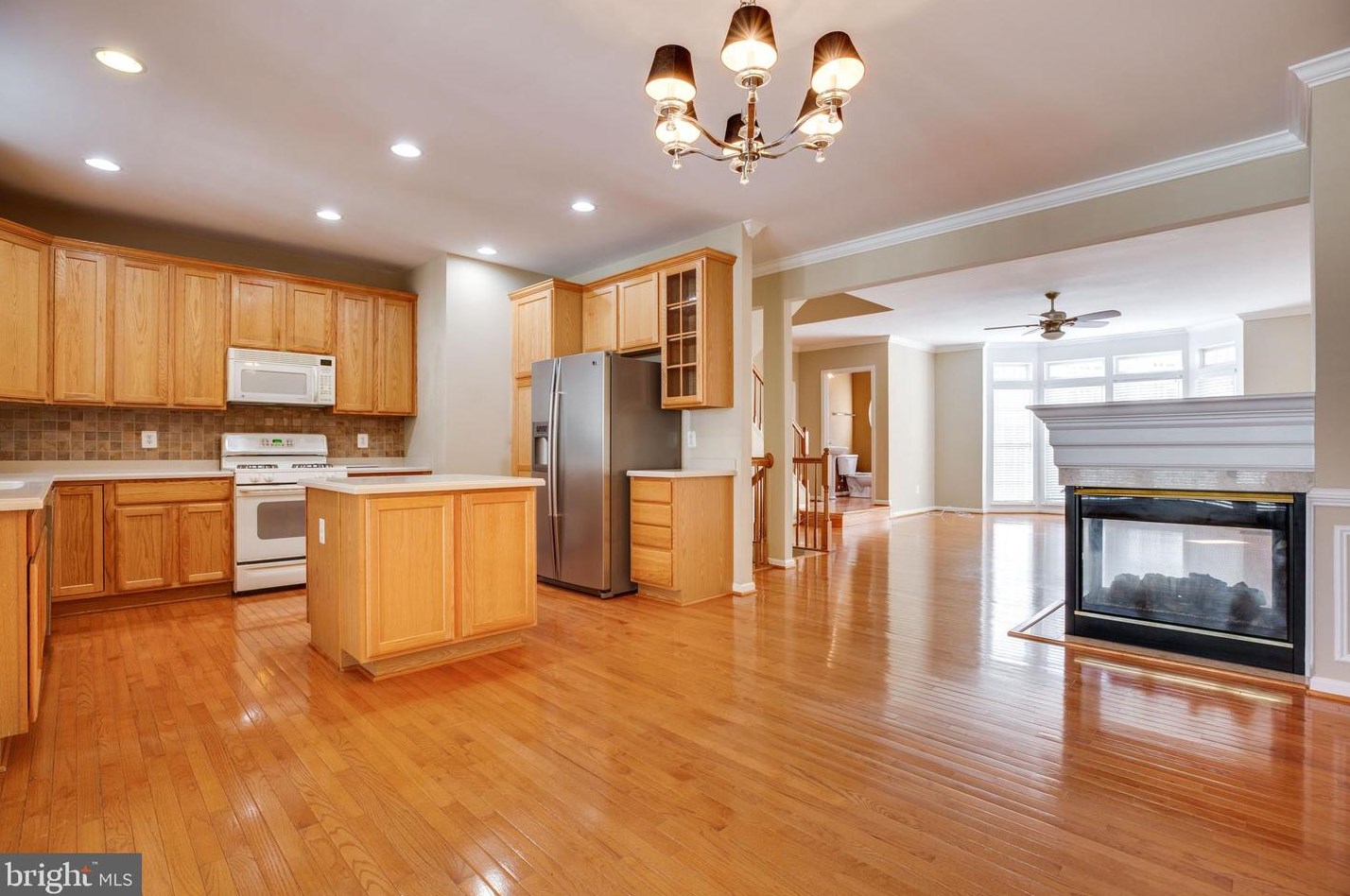 9329 Cumbria Valley Dr, Lorton, VA 22079