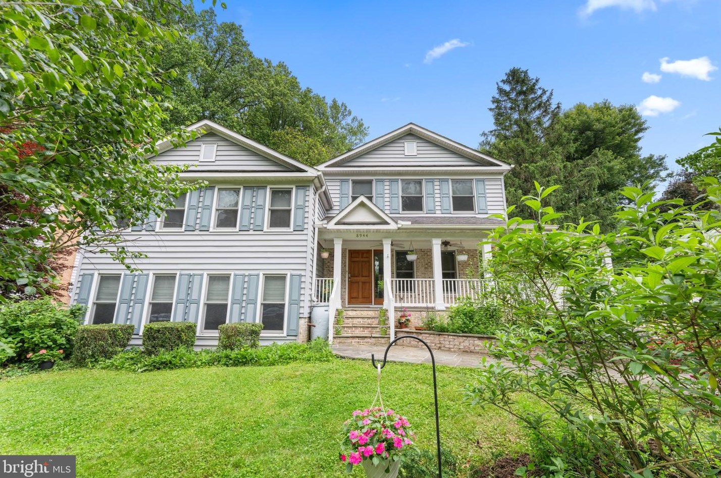 8944 Miller Ln, Vienna, VA 22182-2135