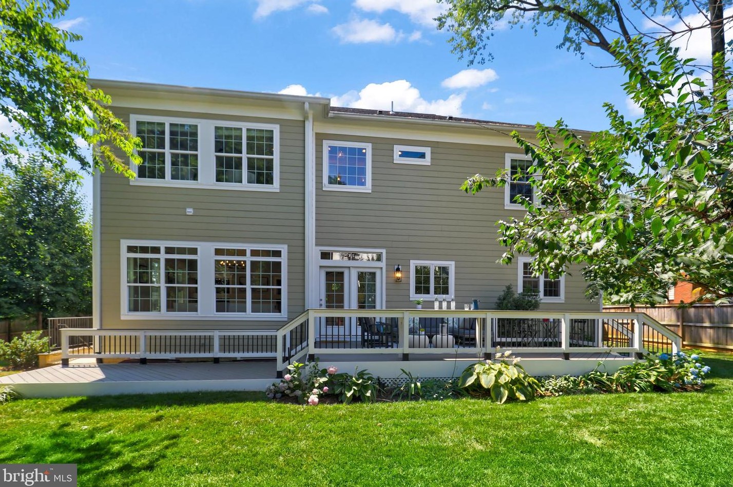 203 Tapawingo Rd, Vienna VA  22180-5975 exterior