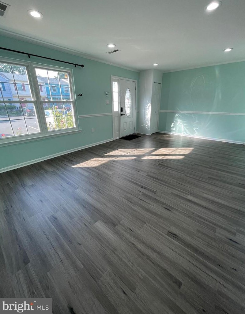 2167 Mager Dr, Herndon VA  20170-4355 exterior