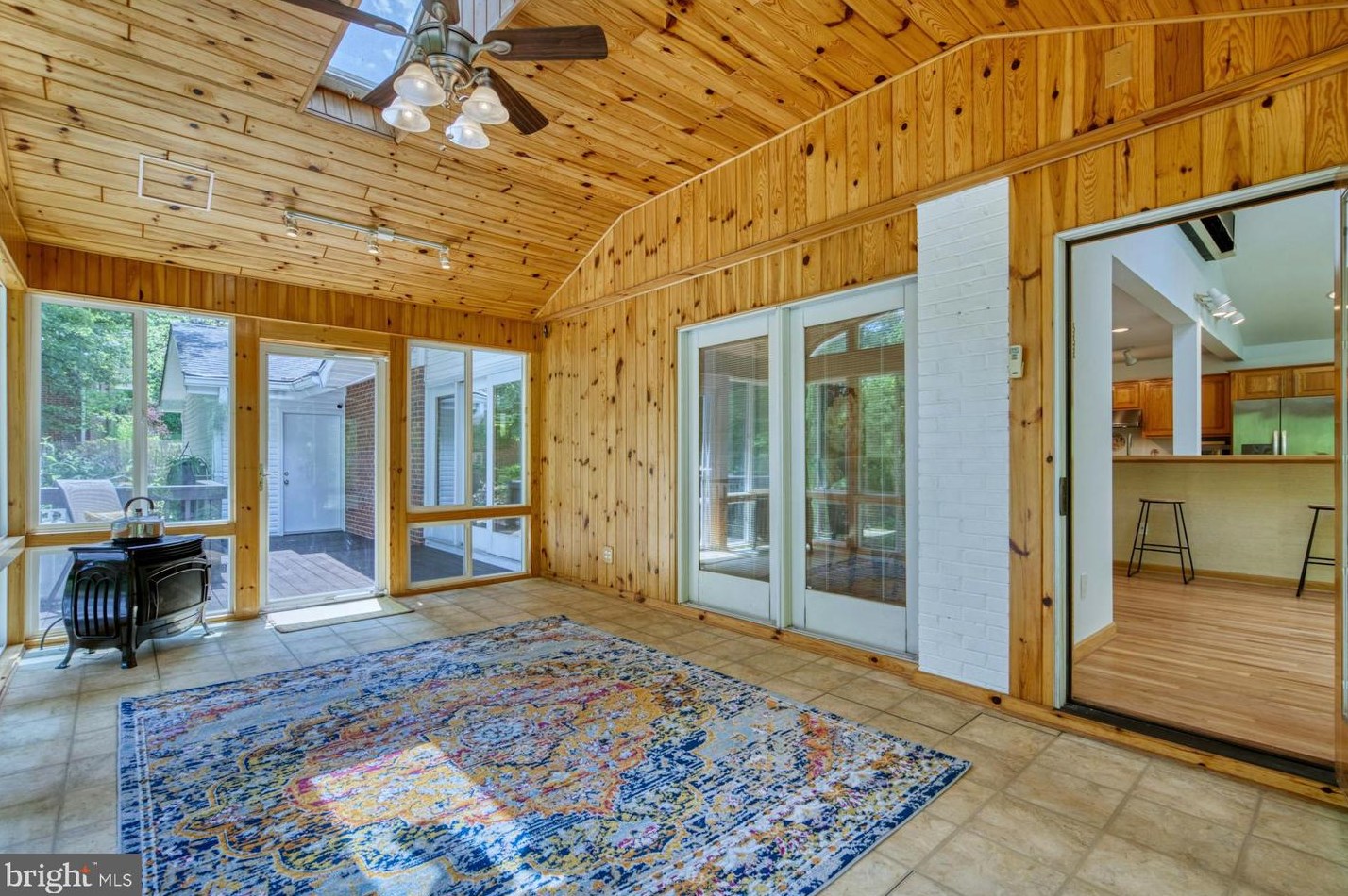 4201 Christine Pl, Alexandria VA 22311-1109 exterior