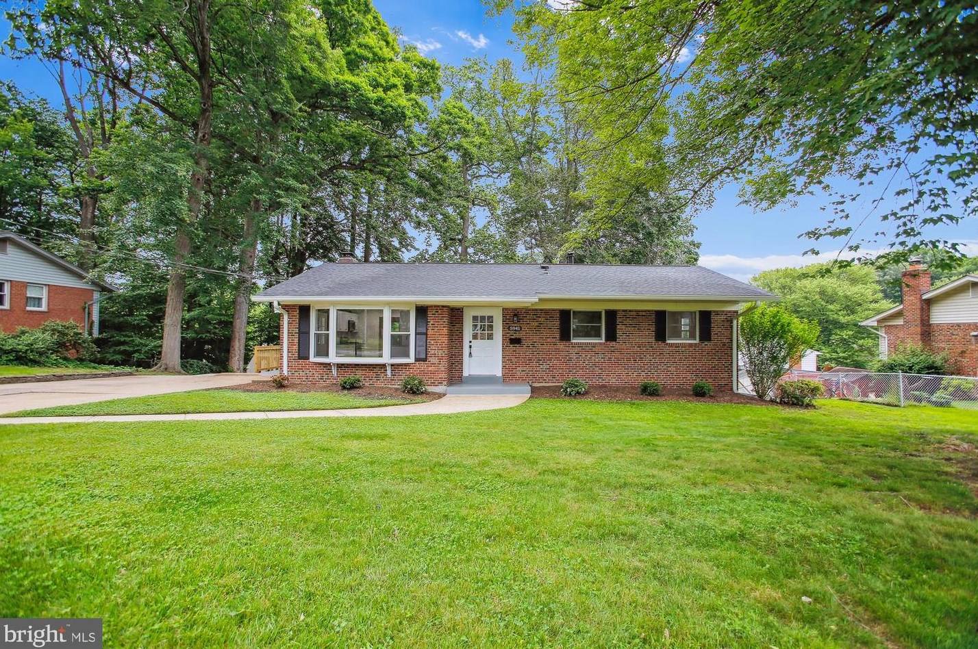 5941 Jennings Ln, Springfield, VA 22150-1301