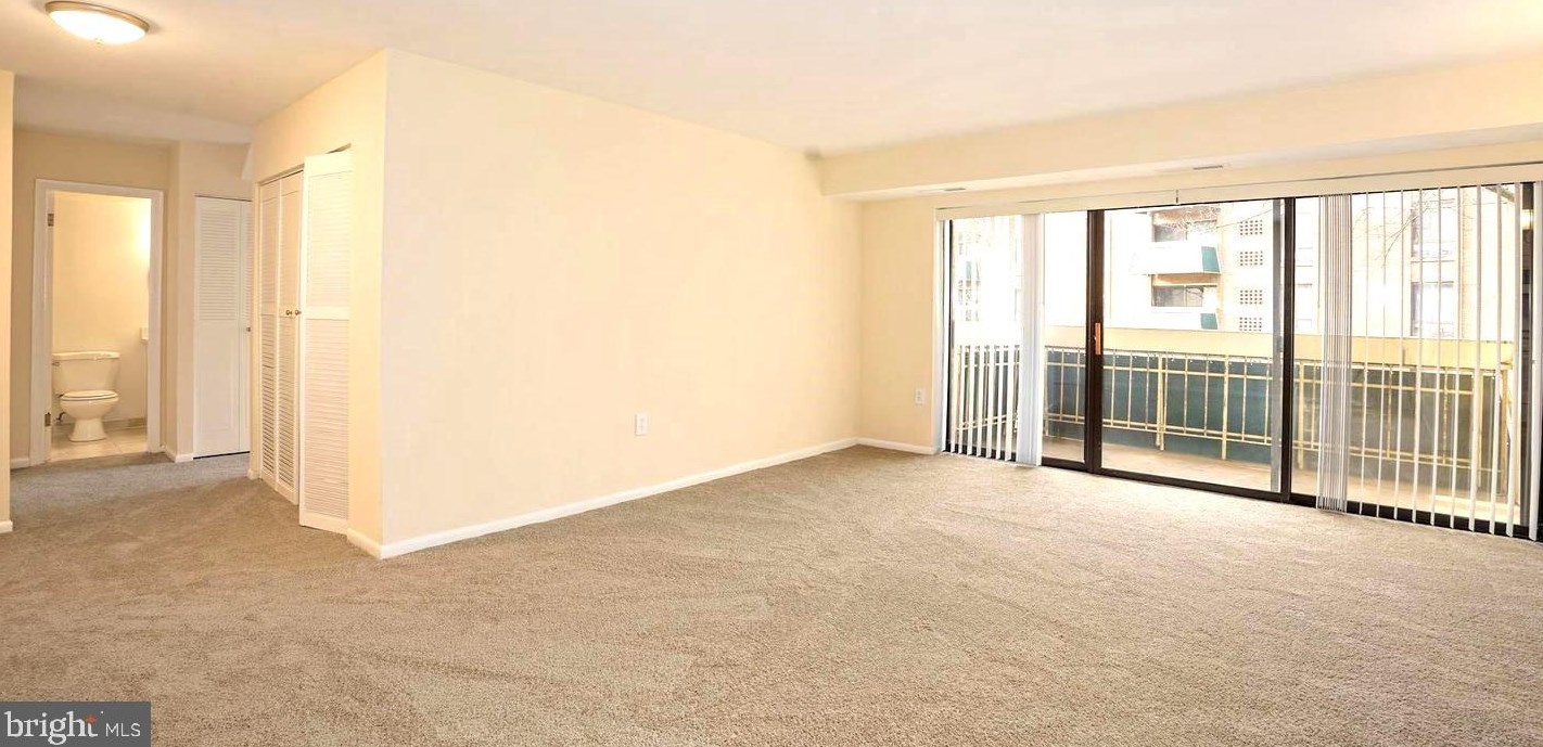 6139 Leesburg Pike #403, Falls Church, VA 22041