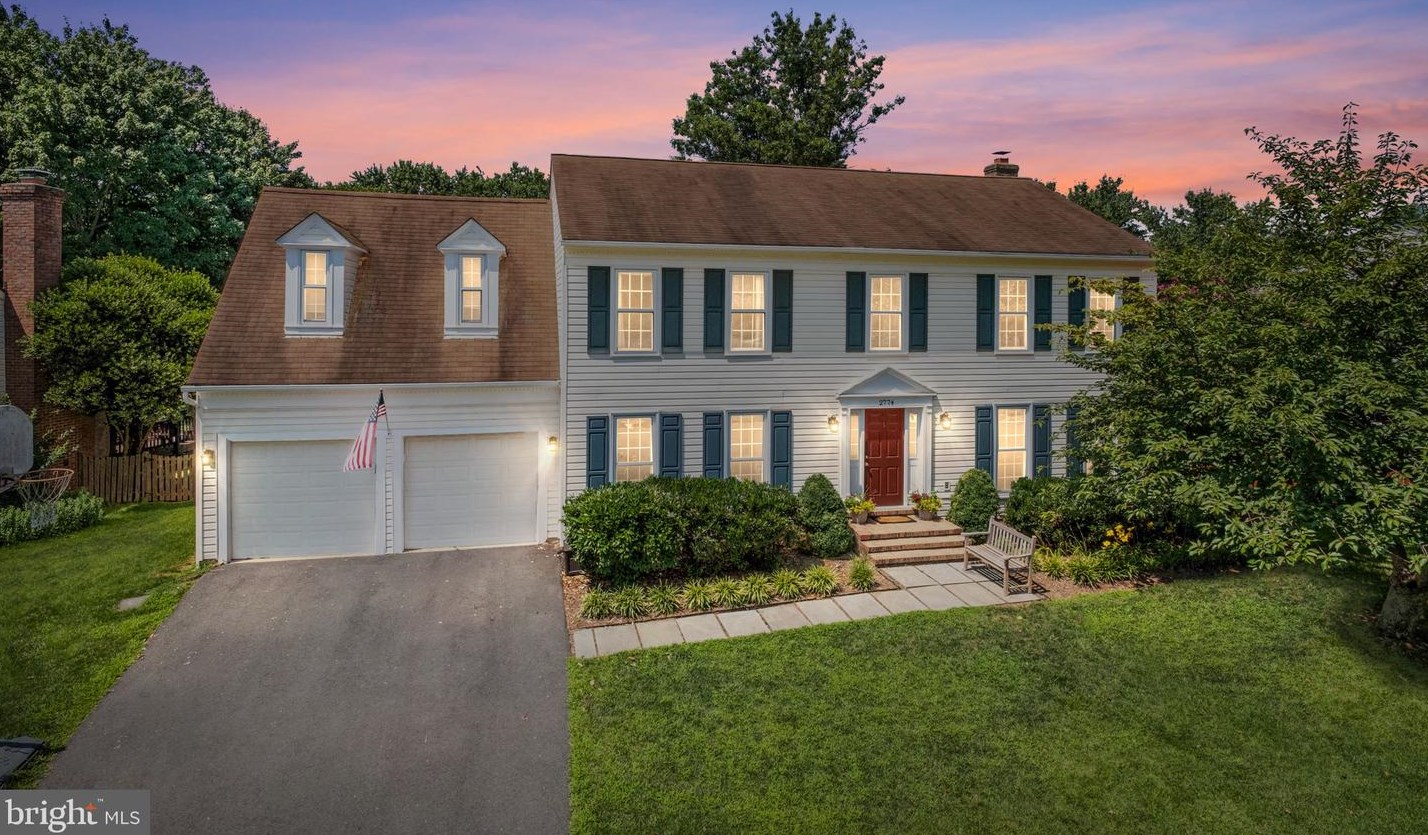 2774 Melchester Dr, Herndon, VA 20171-2677