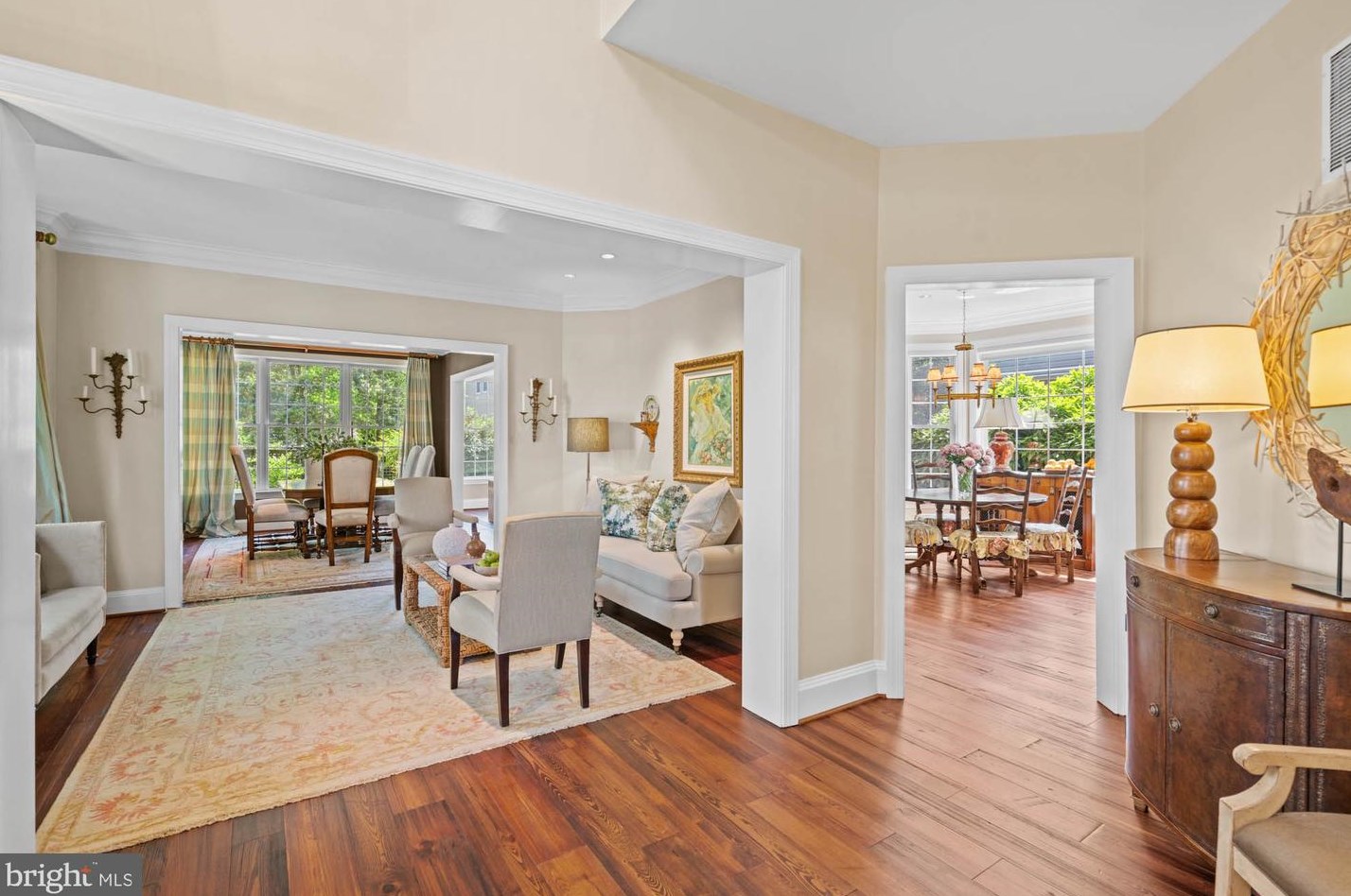 1249 Beverly Rd, Mc Lean VA 22101-2802 exterior