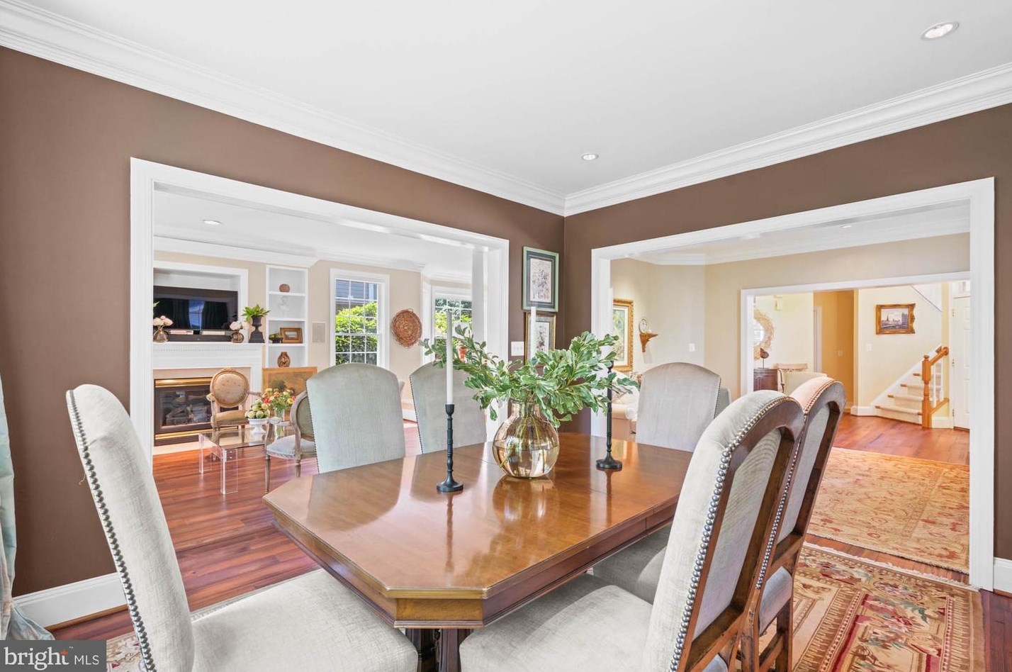 1249 Beverly Rd, Mc Lean VA 22101-2802 exterior