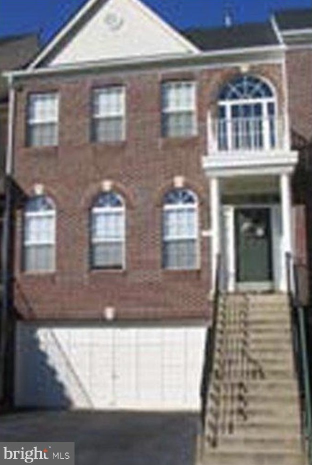4721 Great Heron Cir, Fairfax, VA 22033