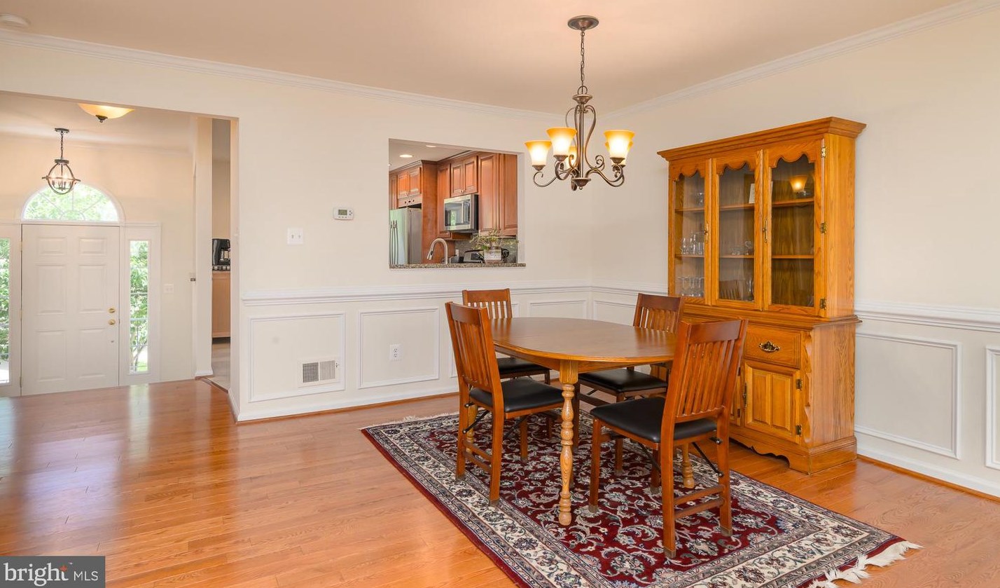 3783 Inverness Rd, Fairfax VA 22033-4648 exterior