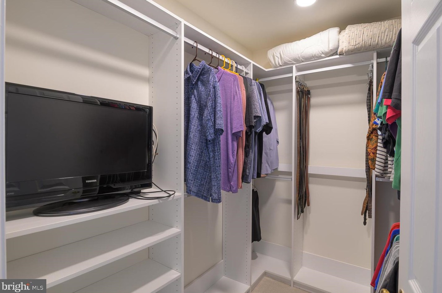 3783 Inverness Rd, Fairfax VA 22033-4648 exterior