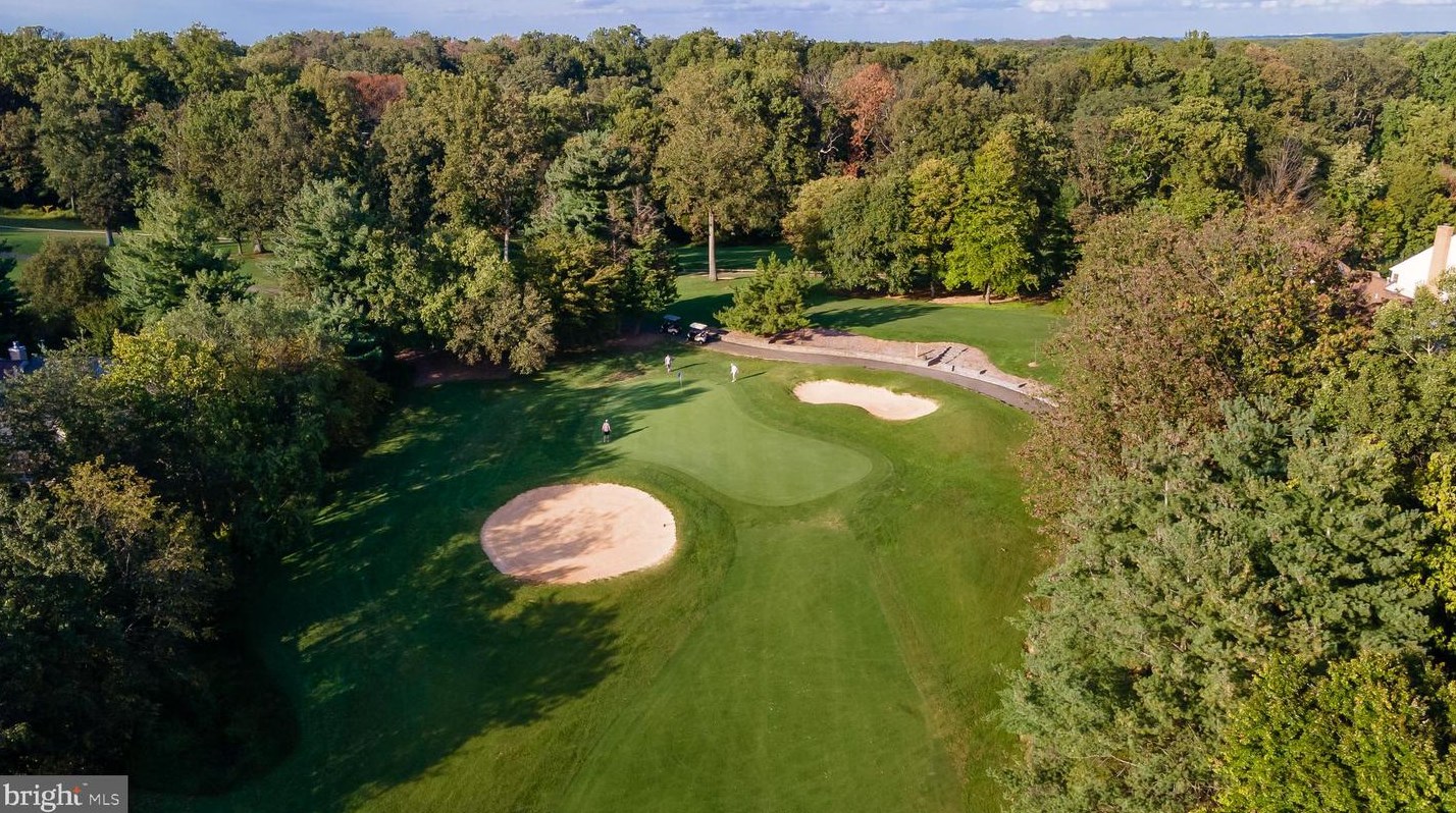 3783 Inverness Rd, Fairfax VA 22033-4648 exterior