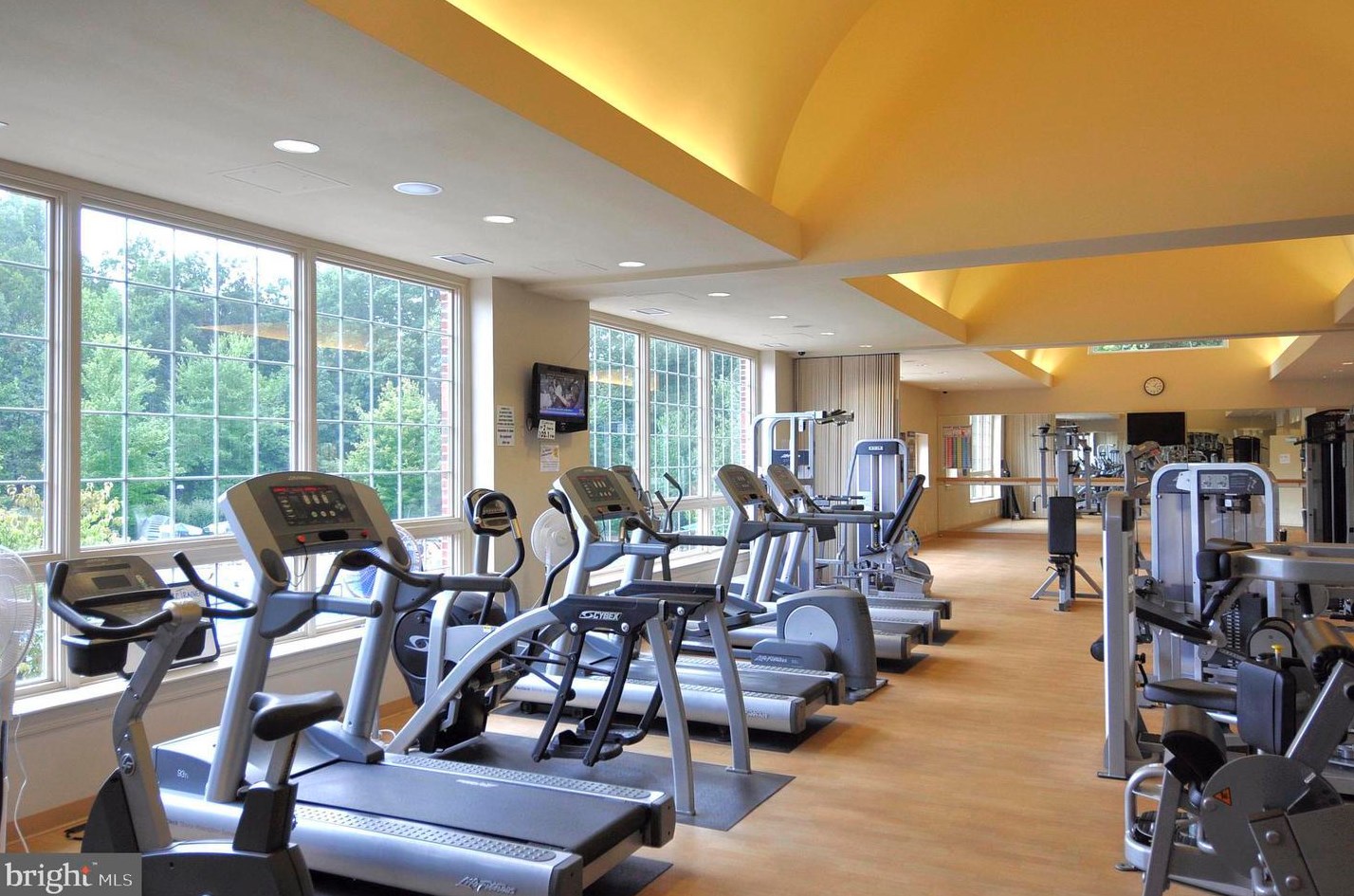 3783 Inverness Rd, Fairfax VA 22033-4648 exterior