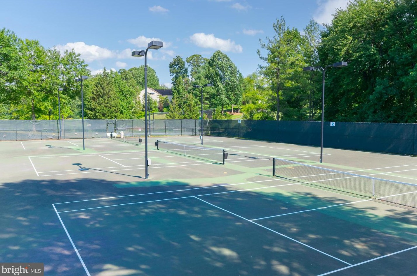 3783 Inverness Rd, Fairfax VA 22033-4648 exterior