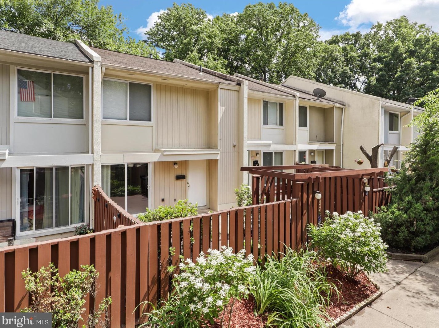 2425 Southgate Square, Herndon, VA 20191