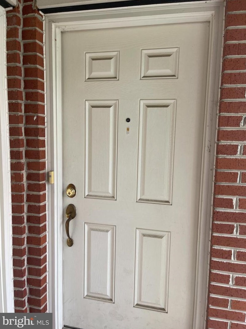 4492 Beacon Grove Cir, Fairfax, VA 22033