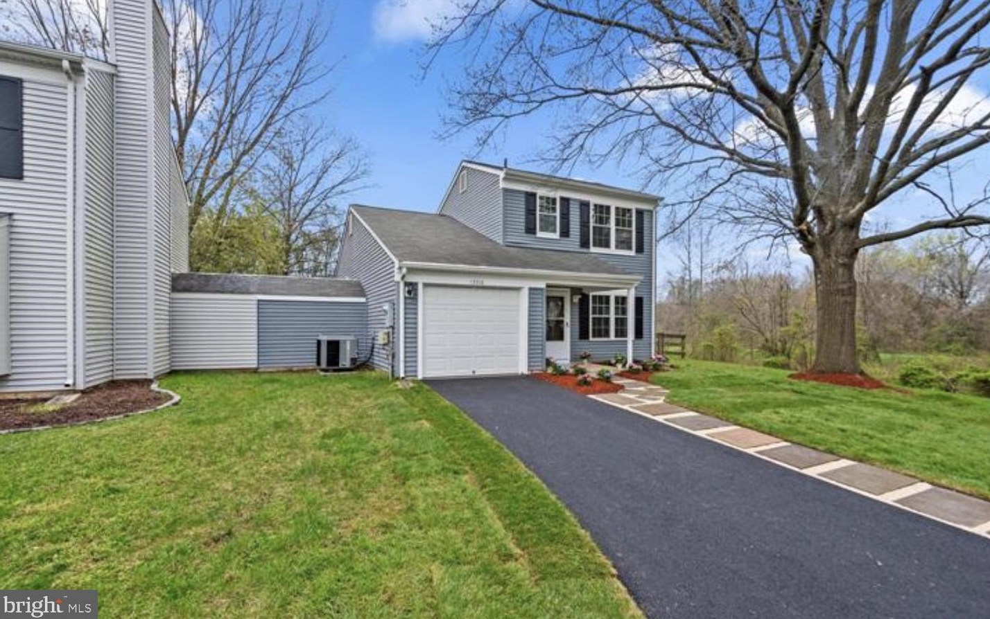 13516 Apple Barrel Ct, Herndon, VA 20171-4006