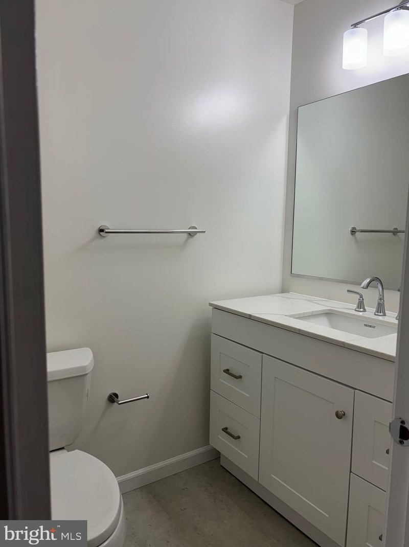 4308 Poplar Branch Dr, Fairfax VA  20151-2538 exterior