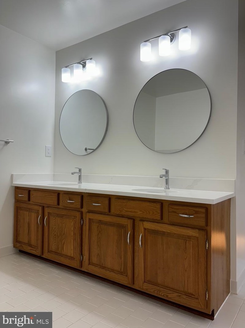 4308 Poplar Branch Dr, Fairfax VA  20151-2538 exterior