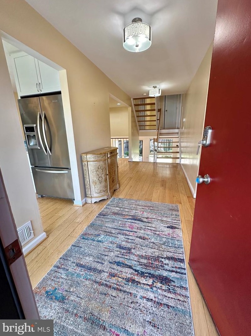 11136 Saffold Way, Herndon, VA 20190