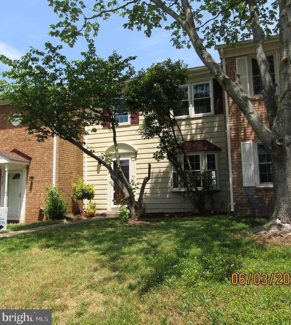 4158 Hamlin Ct, Fairfax, VA 20151