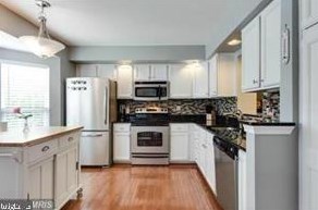6518 Haversack Rd, Centreville, VA 20121-2331
