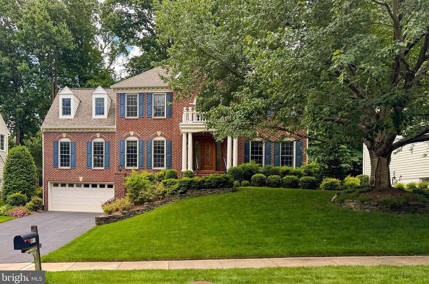 9511 Holly Prospect Ct, Springfield, VA 22015-4275