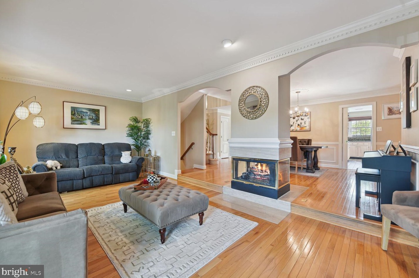 8198 Madrillon Ct, Vienna, VA 22182-3752