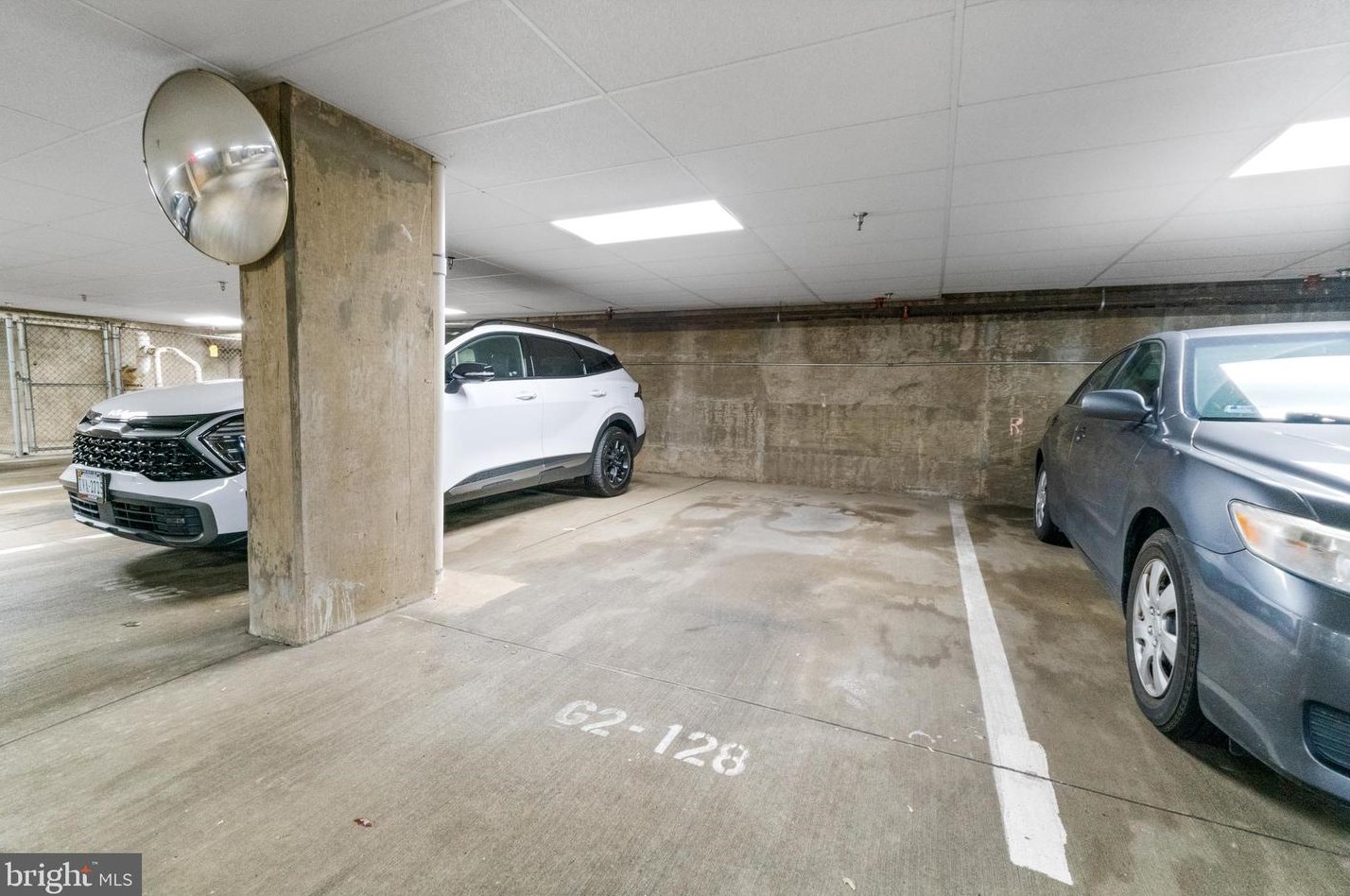 9480 Virginia Center Blvd, Vienna VA  22181-6150 exterior