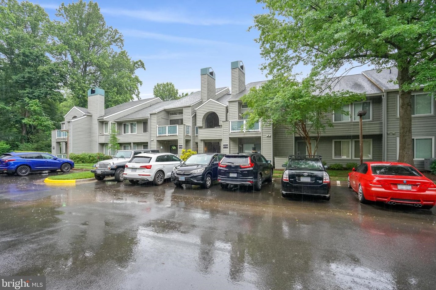 11705 Summerchase Cir #1705-c, Herndon, VA 20194