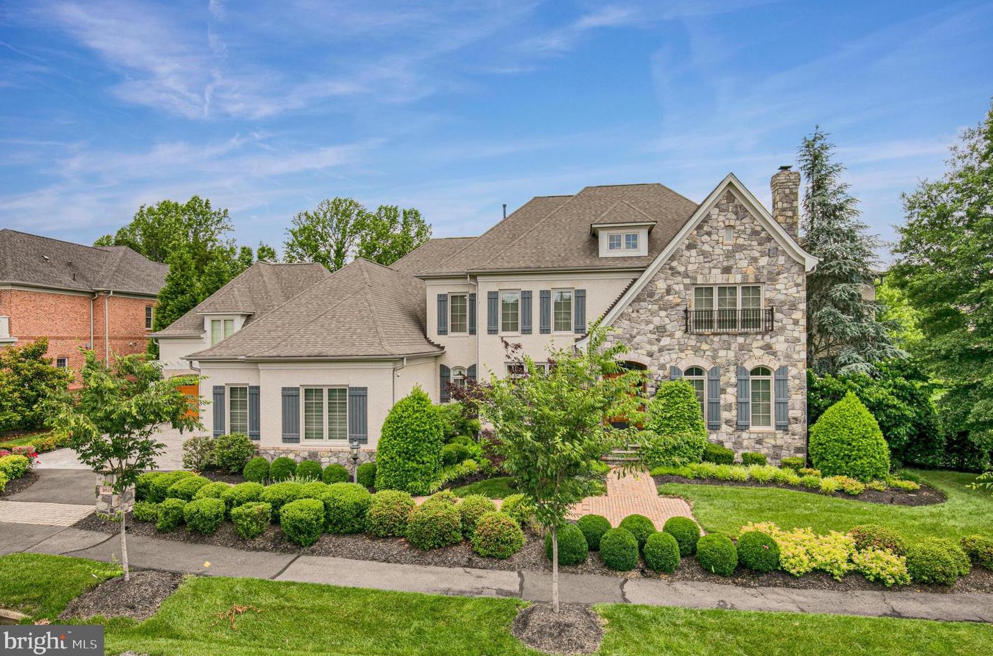 9628 Maymont Dr, Vienna, VA 22182-3010