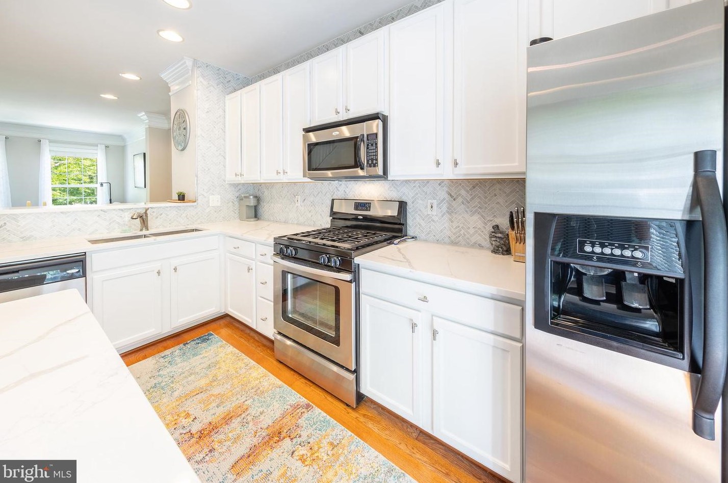 11425 Log Rdg Dr, Fairfax VA  22030-8528 exterior