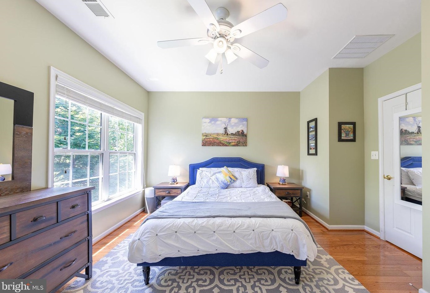 11425 Log Rdg Dr, Fairfax VA  22030-8528 exterior