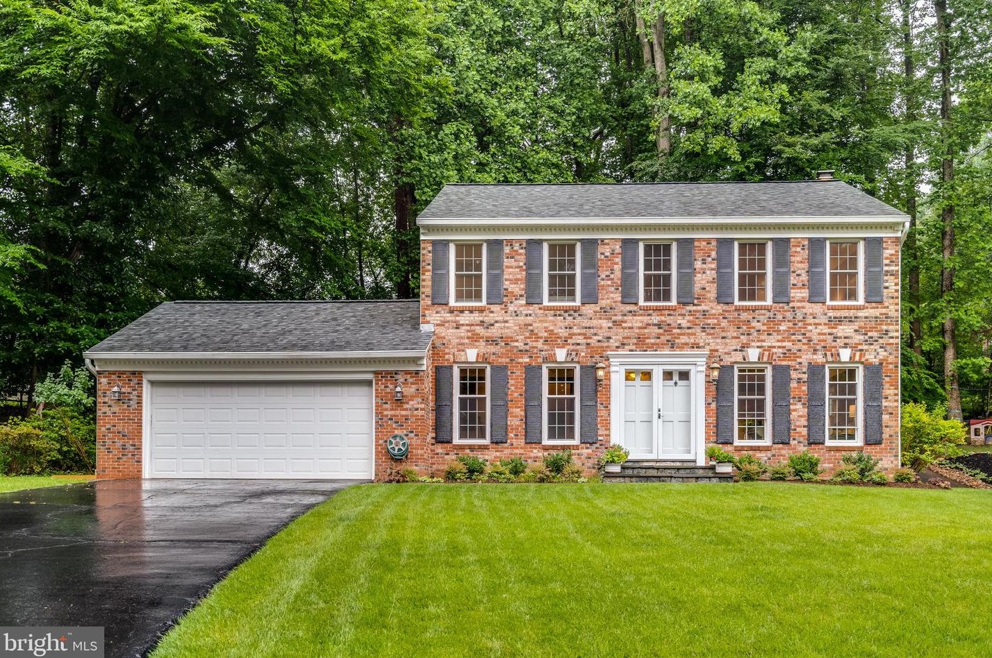 9635 Boyett Ct, Fairfax, VA 22032-2829