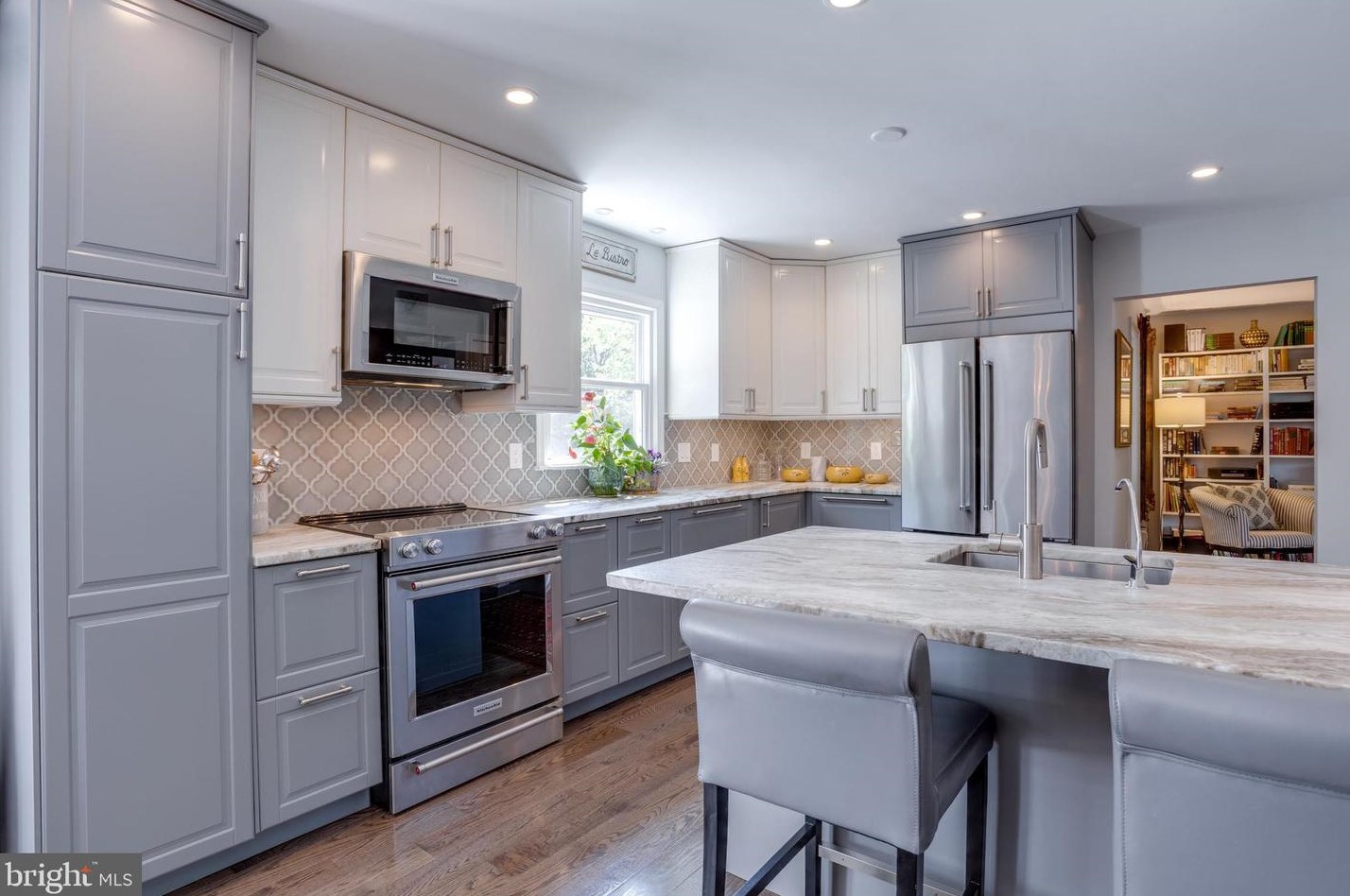 1351 Butter Churn Dr, Herndon, VA 20170-2013