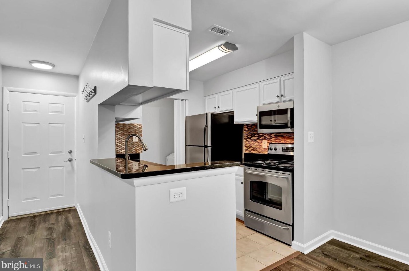1727 Ascot Way #d, Herndon, VA 20190