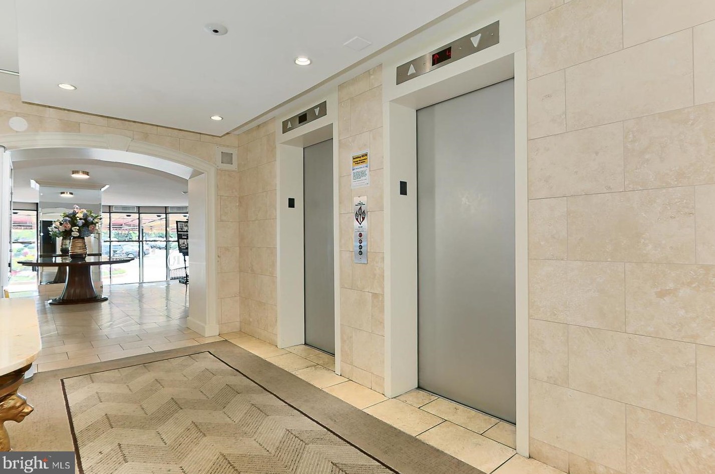 8370 Greensboro Dr, Mc Lean VA  22102-3515 exterior