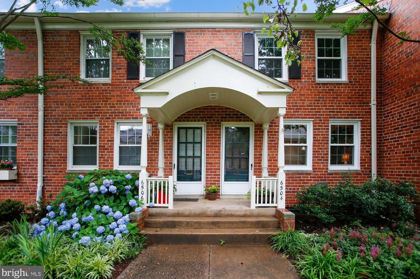 6504 10th St, Alexandria, VA 22307