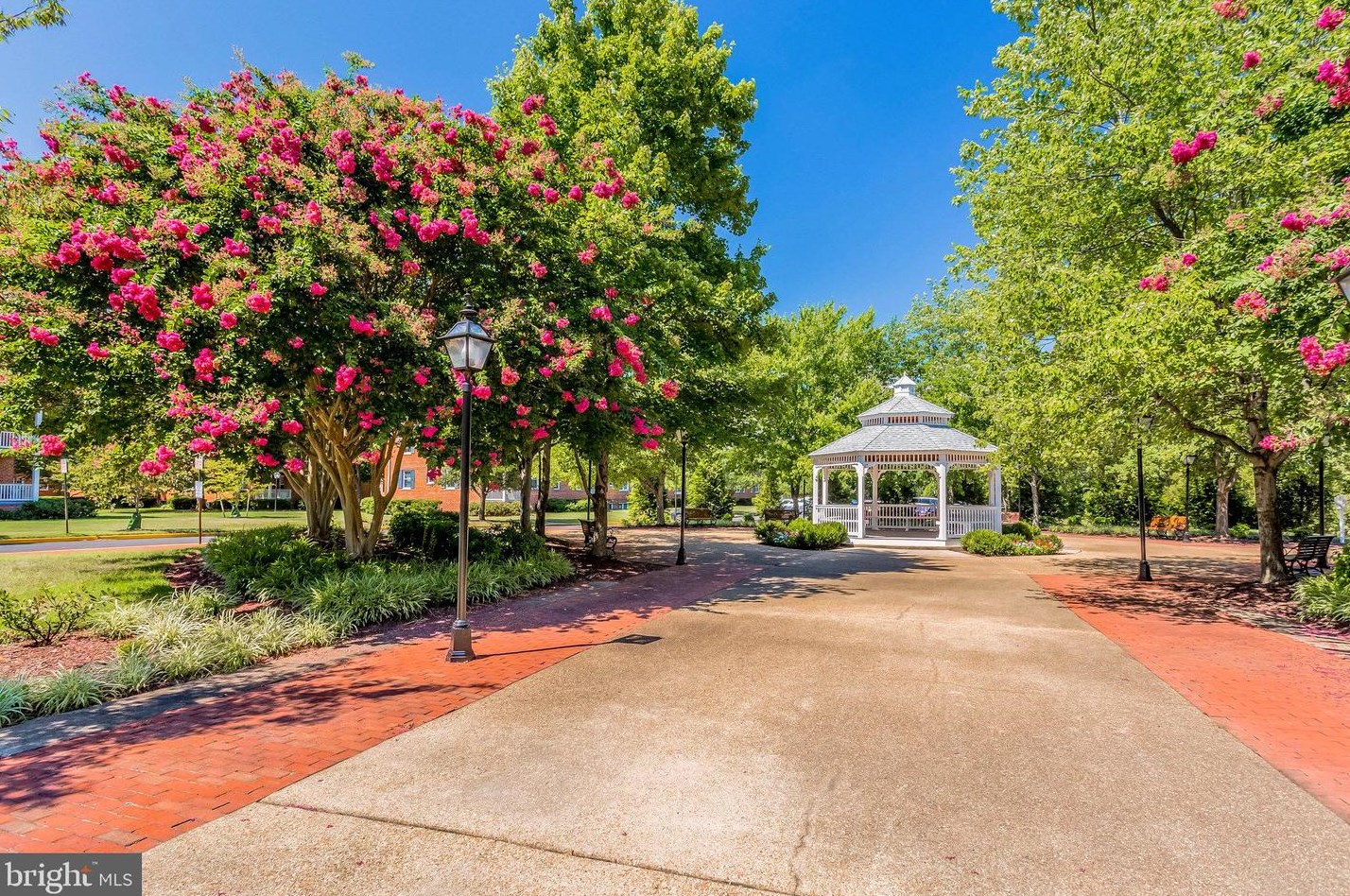 6625 10th St, Alexandria VA 22307-6625 exterior