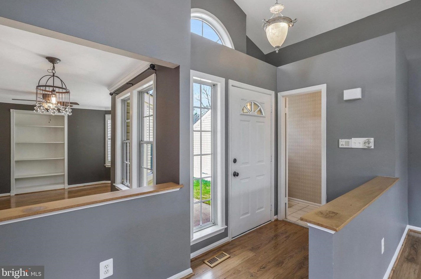 7465 Cross Gate Ln, Alexandria VA 22315-4621 exterior