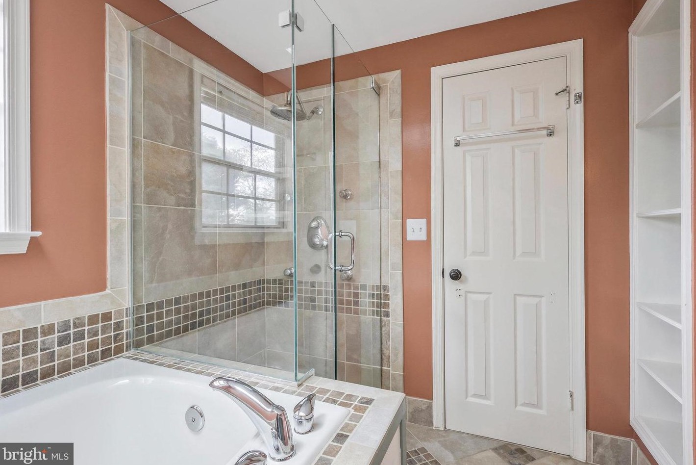 7465 Cross Gate Ln, Alexandria VA 22315-4621 exterior