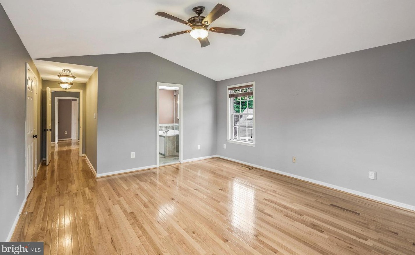 7465 Cross Gate Ln, Alexandria VA 22315-4621 exterior