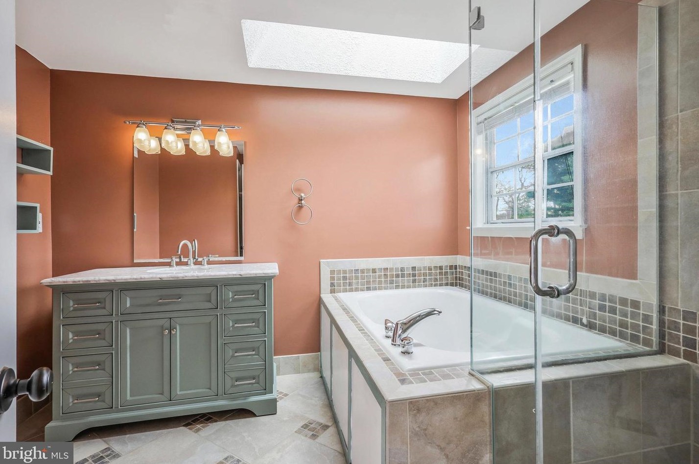 7465 Cross Gate Ln, Alexandria VA 22315-4621 exterior